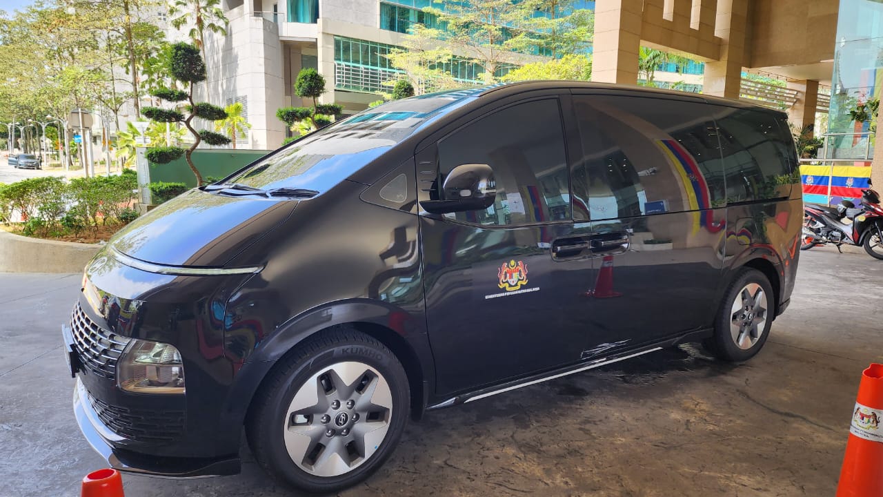 ZahraGO Hyundai Staria MPV for rent, parked in Kota Kinabalu